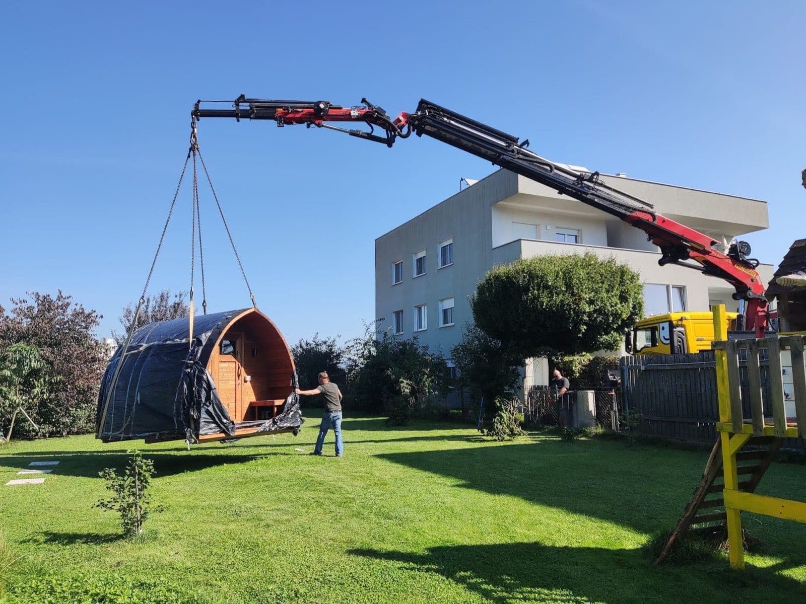 Delivery transport