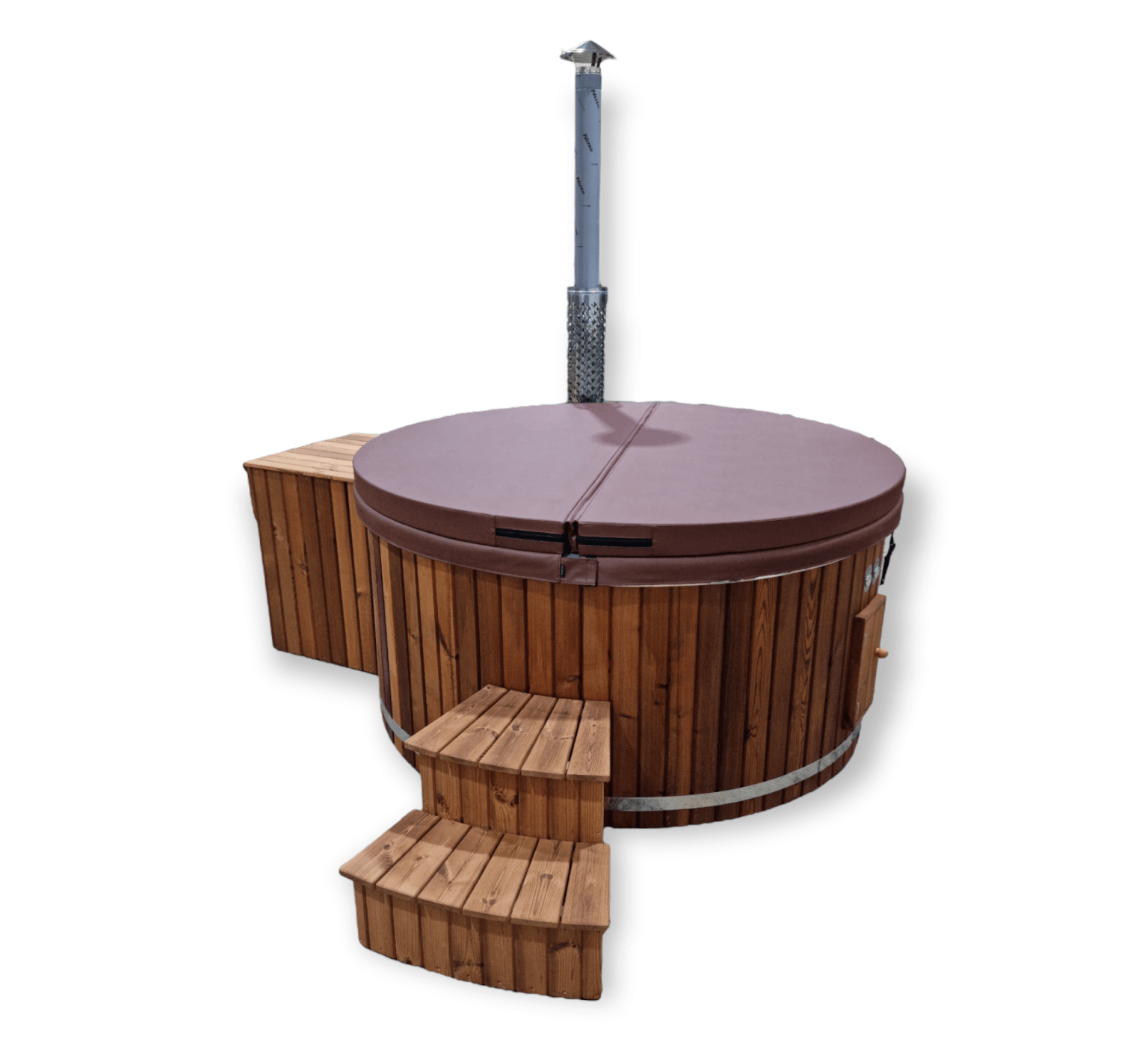 Fibreglass hot tub with integrated heater from 2410 € WILDTUBS